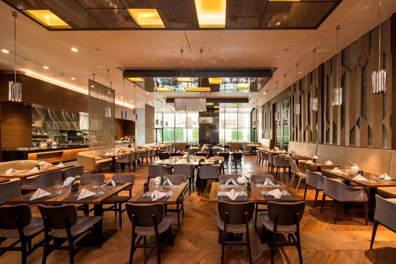 Sheraton Grand Istanbul Atasehir Exterior photo